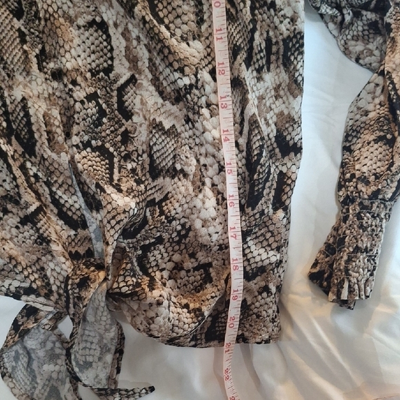 Karen Kane Brown Tan Button Down Shirt with Ruffled Asymmetrical Style - Picture 7 of 9